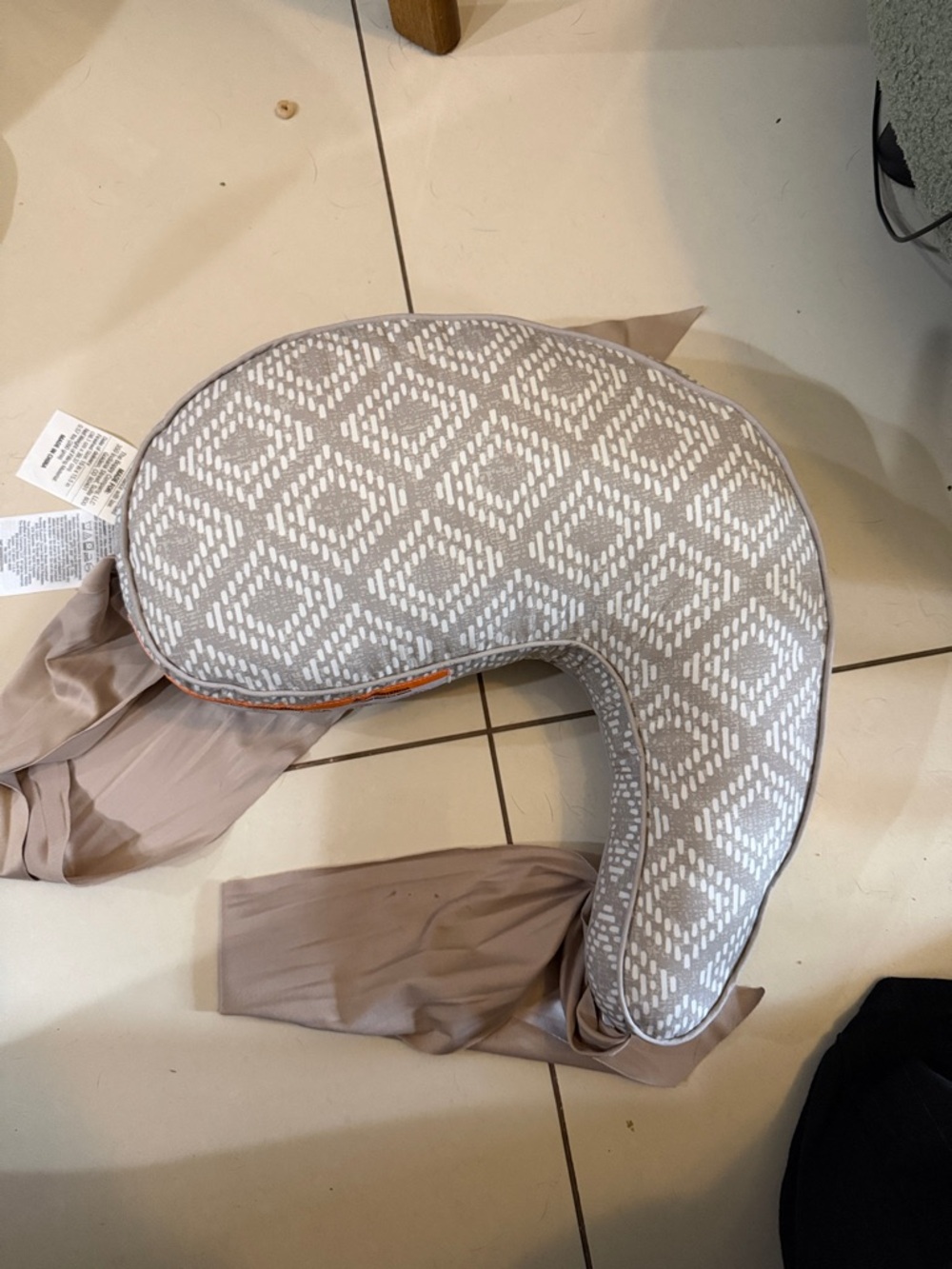 Boppy anywhere Gray & White Geometric Nursing Pillow.